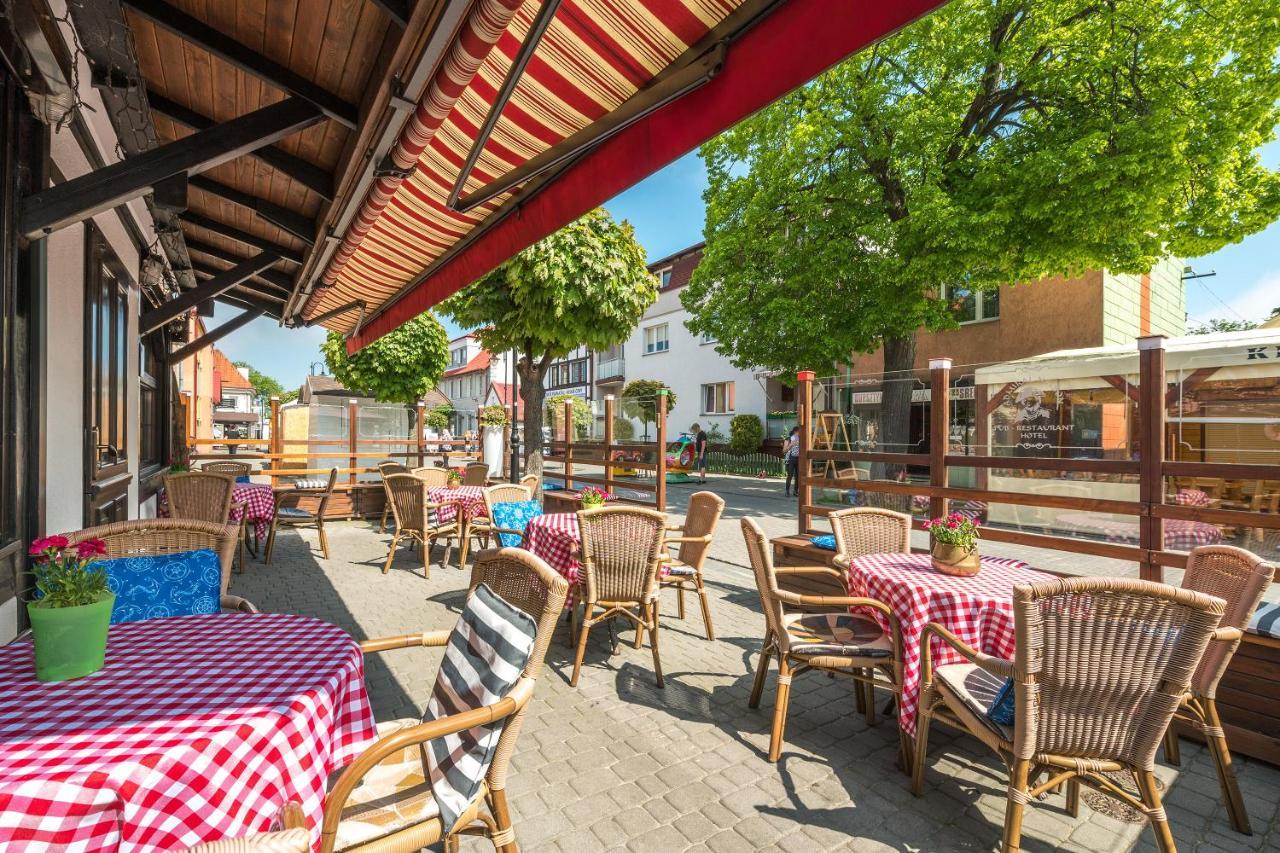 Villa & Restaurant Admiral Nelson Hel Dış mekan fotoğraf