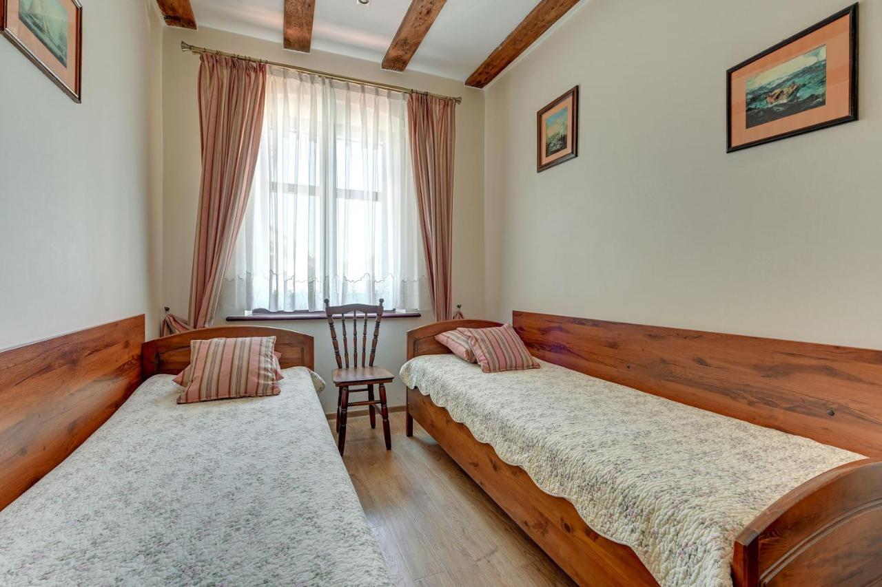 Villa & Restaurant Admiral Nelson Hel Dış mekan fotoğraf