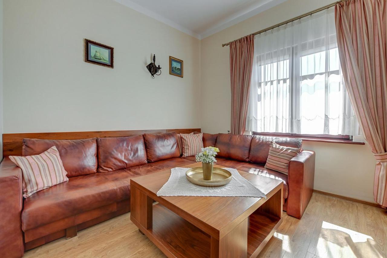 Villa & Restaurant Admiral Nelson Hel Dış mekan fotoğraf